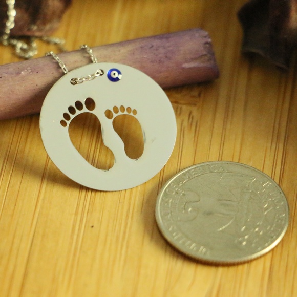 925 Sterling Silver baby feet & Evil Necklace - Picture 4 of 7